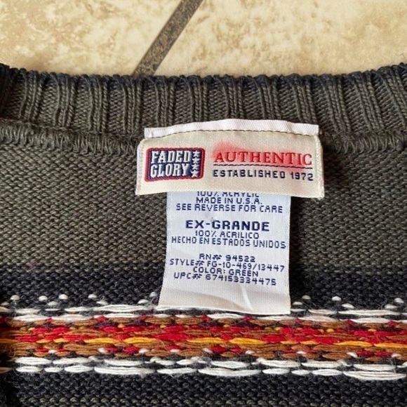 FADED glory sweater - Picture 4 of 4